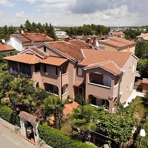  Apartment Sven-marino